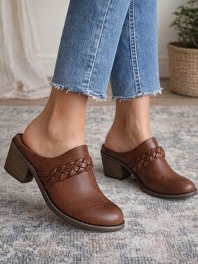 Womens Euro Soft by Sofft Ailey Brown‎ Mule Slip On Western Boho Shoes, Size 9